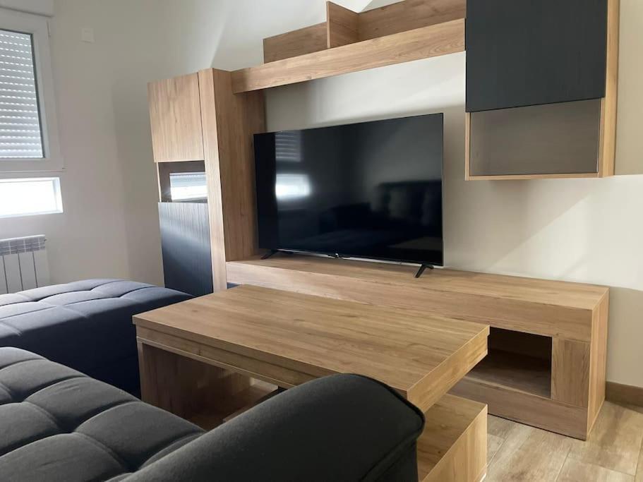 Adoracte 4 Mieres Apartamentos Extérieur photo