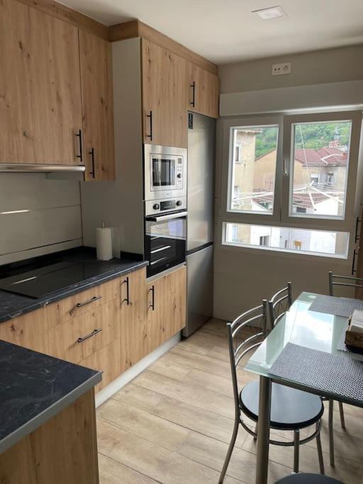 Adoracte 4 Mieres Apartamentos Extérieur photo